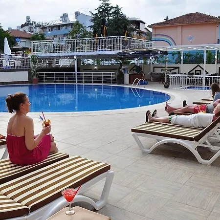 Best House Hotell Side